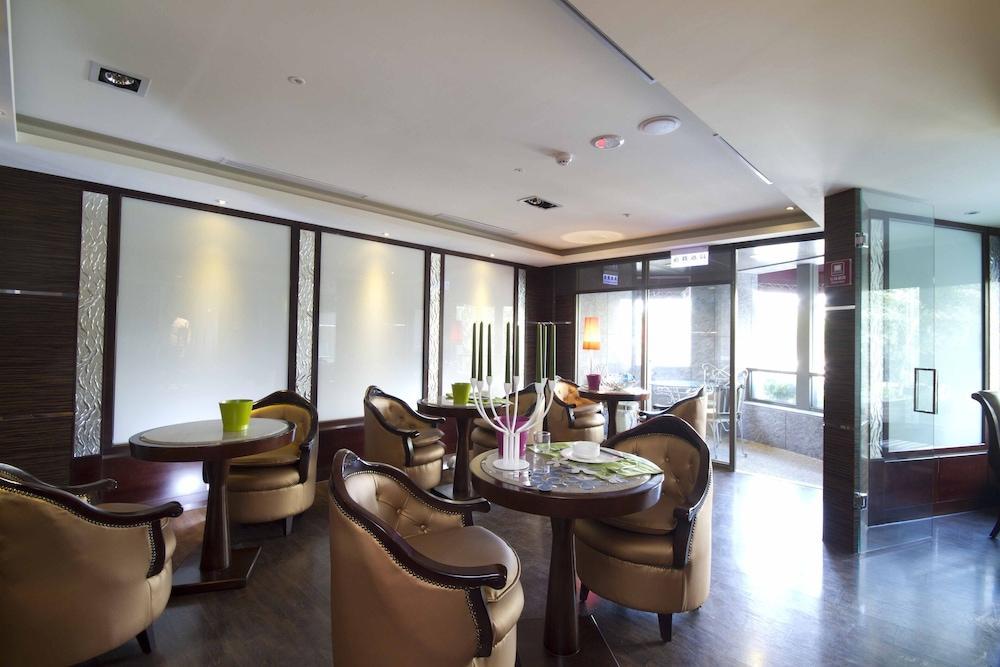 Taichung Charming City Hotel Extérieur photo