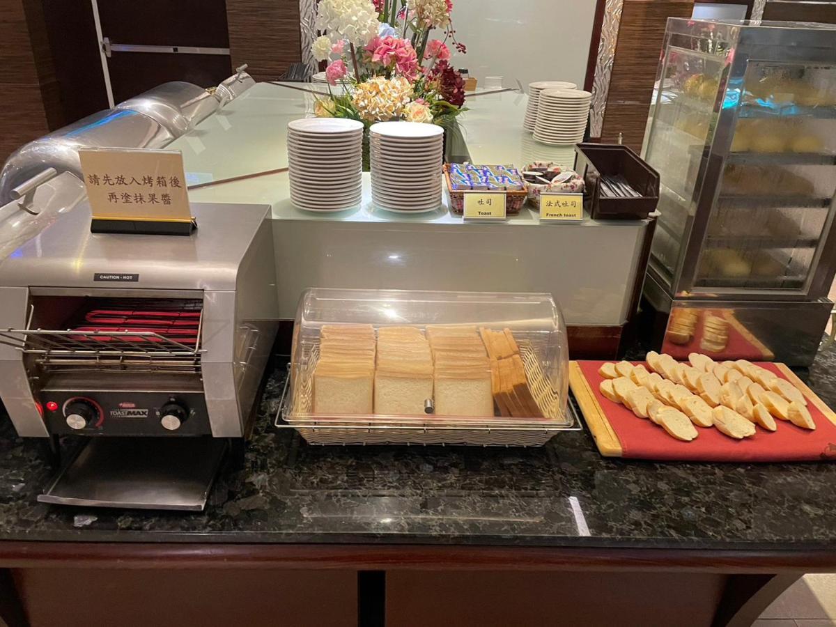 Taichung Charming City Hotel Extérieur photo