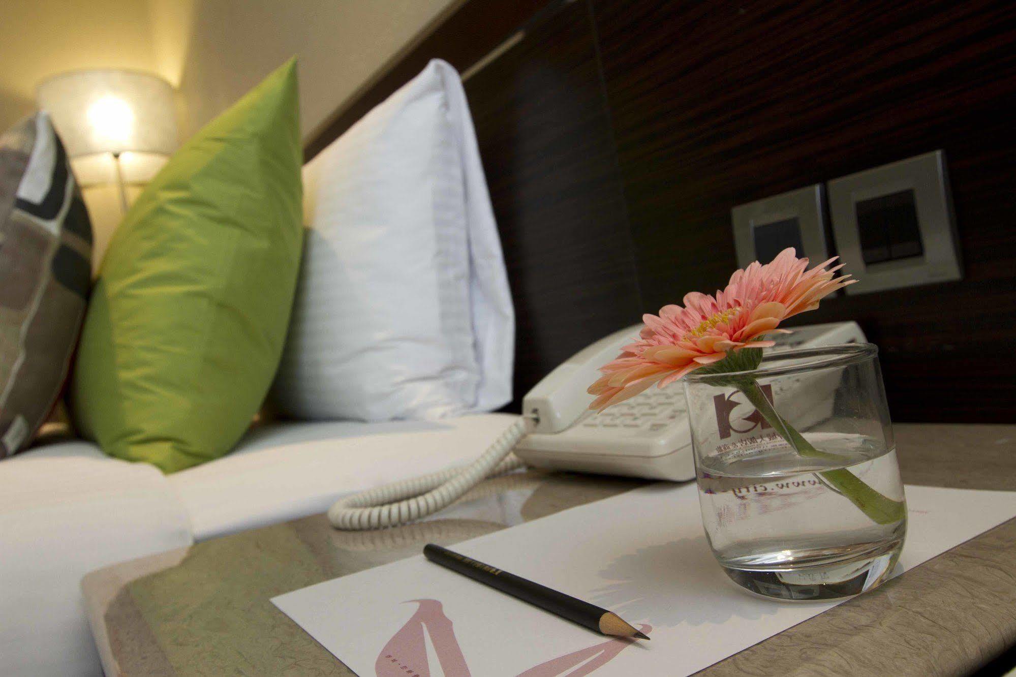 Taichung Charming City Hotel Extérieur photo