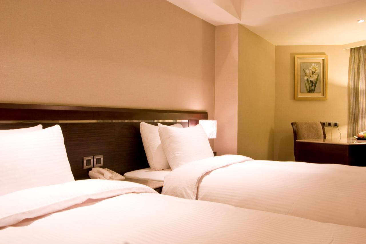 Taichung Charming City Hotel Extérieur photo