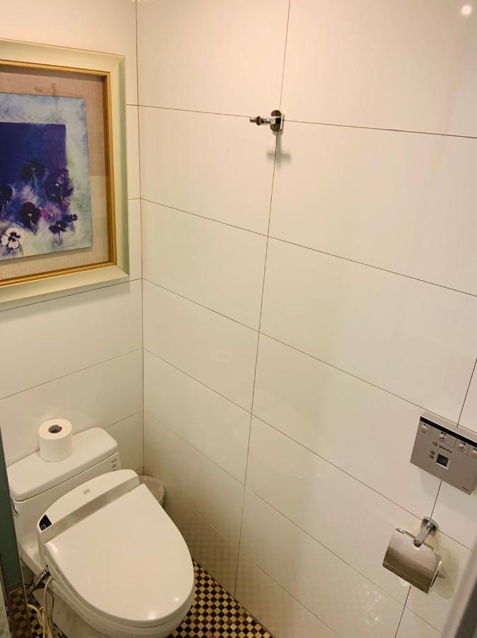 Taichung Charming City Hotel Extérieur photo